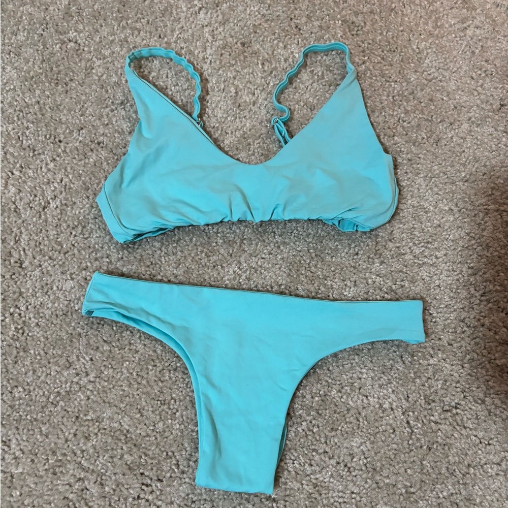 AMA bikini